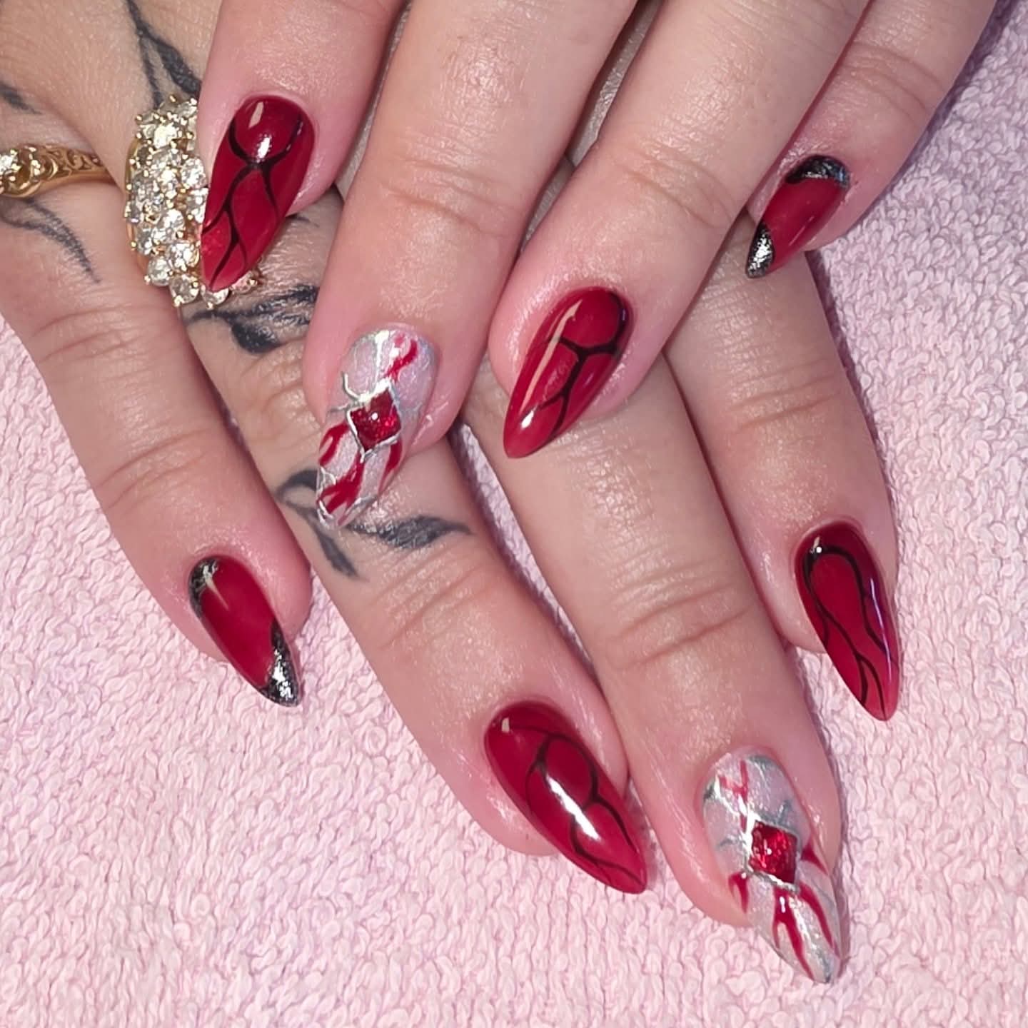 Onyx and Aura nail photo 5