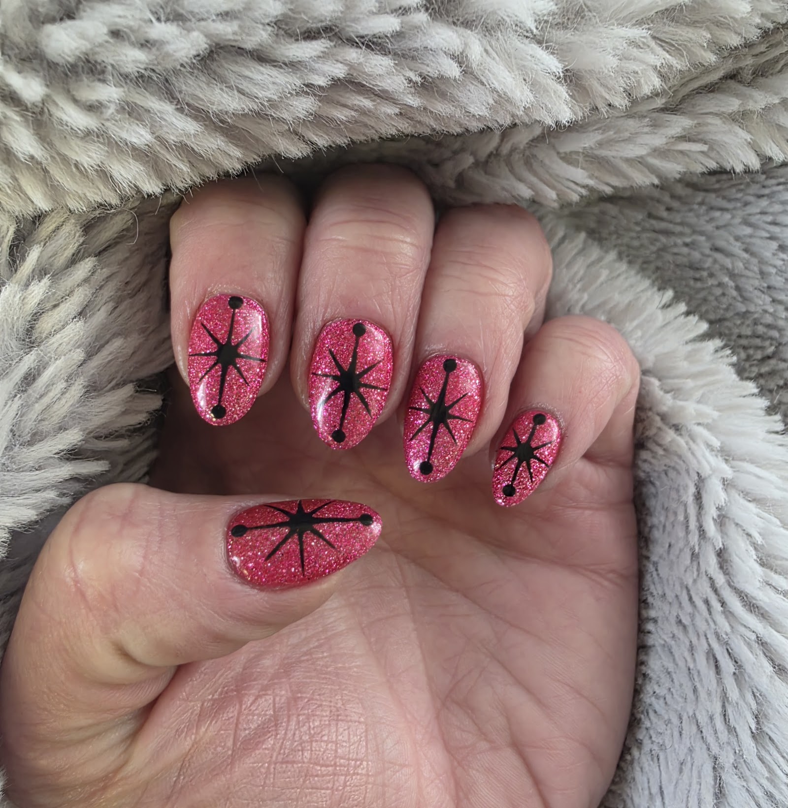 Onyx and Aura nail photo 6